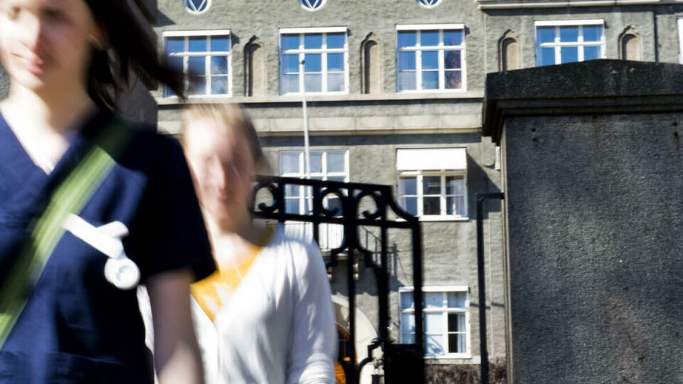 KRAFTIG KRITIKK: Veterinærhøgskolen er overrasket over Riksrevisjonens konklusjoner, men legger seg flate og lover å skjerpe seg.