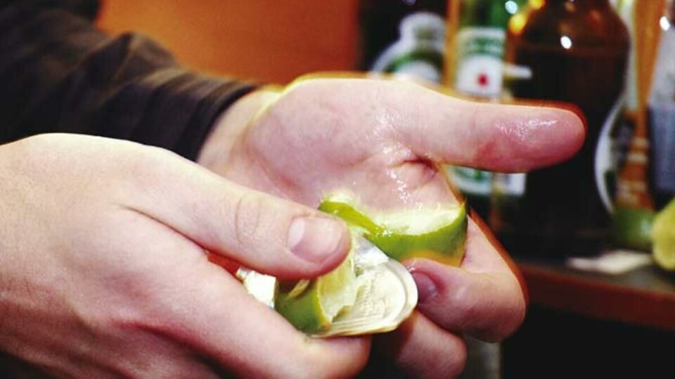 UTEN LIME OG DRIKKE: Duger studenten ikke.