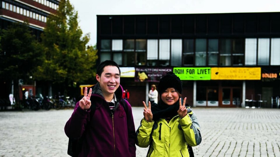 HARD FREMTID: Dersom disse skoleelevene vil inn på universitetet kan de vente seg et knallhardt press.