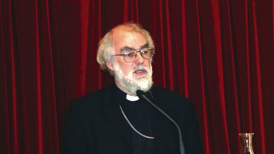 MEKTIG: Bare Paven er overhode for flere kristne enn erkebiskopen av Canterbury, dr. Rowan Williams.