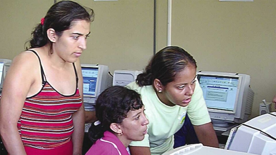 Foto:LOKALT FORANKRET: Urracan er et SAIH-støttet universitet på Atlanterhavskysten i Nicaragua. Undervisningen er lokalt forankret og tar utgangspunkt i studentenes etniske og kulturelle bakgrunn.