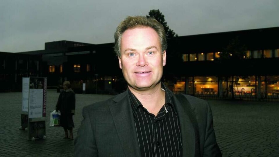 Frode Meinich gjør hva som helst for å se blinkende blålys. Det går hardt utover UiOs økonomi.