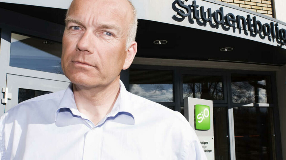BEKYMRET: Direktør i Studentboligene Tom Olstad frykter at det vil bli lange boligkøer til høsten.
