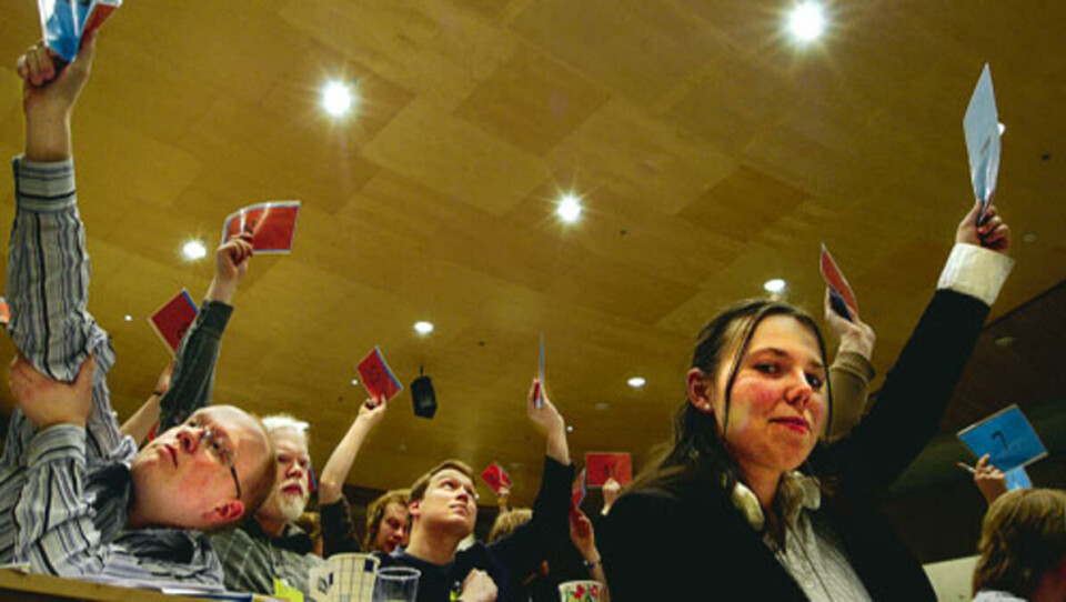 MISSION ACCOMPLISHED: Elisabeth Torkildsen (til høyre) og hennes kolleger i Moderat gruppe Oslo kom til landstinget med en visjon om å vende Norsk studentunions politikk vekk fra venstresiden.