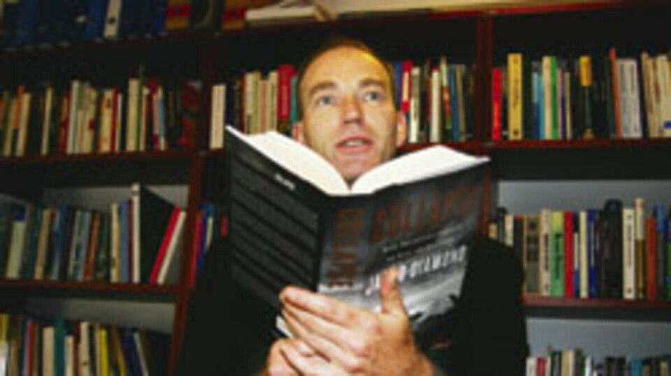 GOD BOK: – Det er en bok som stiller de store spørsmålene, sier professor i sosialnatropologi, Thomas Hylland Eriksen om Jared Diamonds populærvitenskapelige verk «Collapse:How societies choose to fail or succeed».