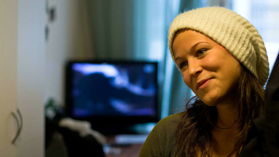 FORNØYD: -- Det er lett å si at det er i Oslo man trenger det mest, spesielt siden jeg bor her, men jeg vet at de andre store studentbyene, Bergen og Trondheim, også trenger flere boliger, sier Marita Kristin Madsen (21), en av mange studenter som benytte