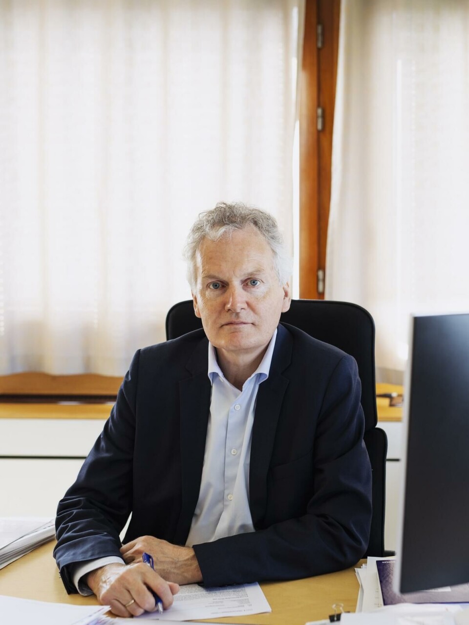 Avviser anklagene: Universitetsdirektør Arne Benjaminsen er medlem av styret i Oslotech AS som drifter Forskningsparken, men hevder at styret ikke håndterer enkeltavtaler, som den med UiO. – Dersom et
avtaleforhold med UiO skulle komme opp som en styresak, ville jeg fratre fra behandlingen. Avviser anklagene: Universitetsdirektør Arne Benjaminsen er medlem av styret i Oslotech AS som drifter Forskningsparken, men hevder at styret ikke håndterer enkeltavtaler, som den med UiO. – Dersom et
avtaleforhold med UiO skulle komme opp som en styresak, ville jeg fratre fra behandlingen.
