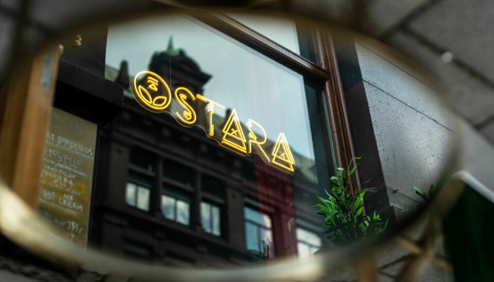 Bak fasaden: Innenfor dørene til Ostara Bar inviterer Sofia Su og Ai Bandèh til intime og kjærlige sextreff.