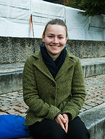 <span class=" font-weight-bold" data-lab-font_weight_desktop="font-weight-bold">Lea Marie Krona</span> <span class=" font-weight-bold" data-lab-font_weight_desktop="font-weight-bold">Lea Marie Krona</span>