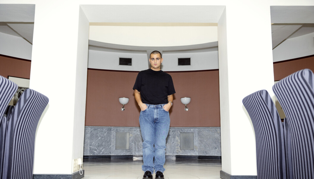 <span class=" font-weight-bold" data-lab-font_weight_desktop="font-weight-bold">Rådhuset som arbeidsplass</span>: Rauand Ismail (23) har en arbeidsplass litt uten om det øvrige oslostudenter kanskje er vandt med. <span class=" font-weight-bold" data-lab-font_weight_desktop="font-weight-bold">Rådhuset som arbeidsplass</span>: Rauand Ismail (23) har en arbeidsplass litt uten om det øvrige oslostudenter kanskje er vandt med.