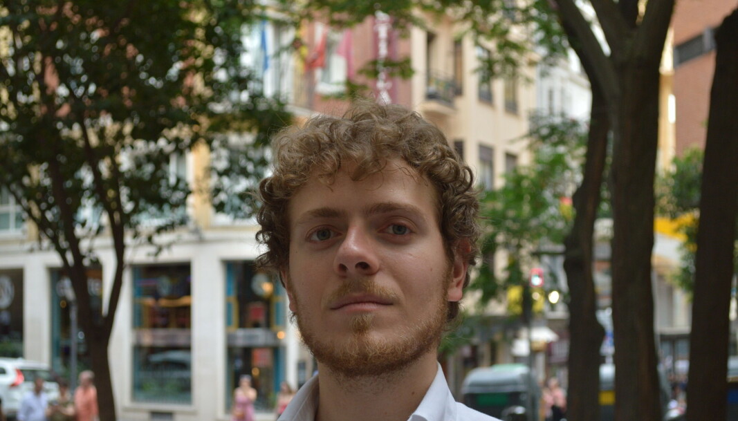 <span class=" font-weight-bold" data-lab-font_weight_desktop="font-weight-bold">Politisk engasjert</span>: Giuseppe Lipari (24) har tidligere vært aktiv i italienske og europeiske studentorganisasjoner. <span class=" font-weight-bold" data-lab-font_weight_desktop="font-weight-bold">Politisk engasjert</span>: Giuseppe Lipari (24) har tidligere vært aktiv i italienske og europeiske studentorganisasjoner.