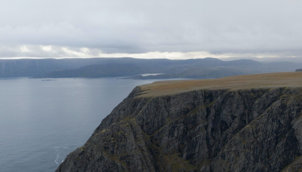 Bildet er fra Nordkapp i Troms og Finnmark. Ca. 300 kilometer fra det planlagte oljefeltet på Wisting i Barentshavet. Bildet er fra Nordkapp i Troms og Finnmark. Ca. 300 kilometer fra det planlagte oljefeltet på Wisting i Barentshavet.