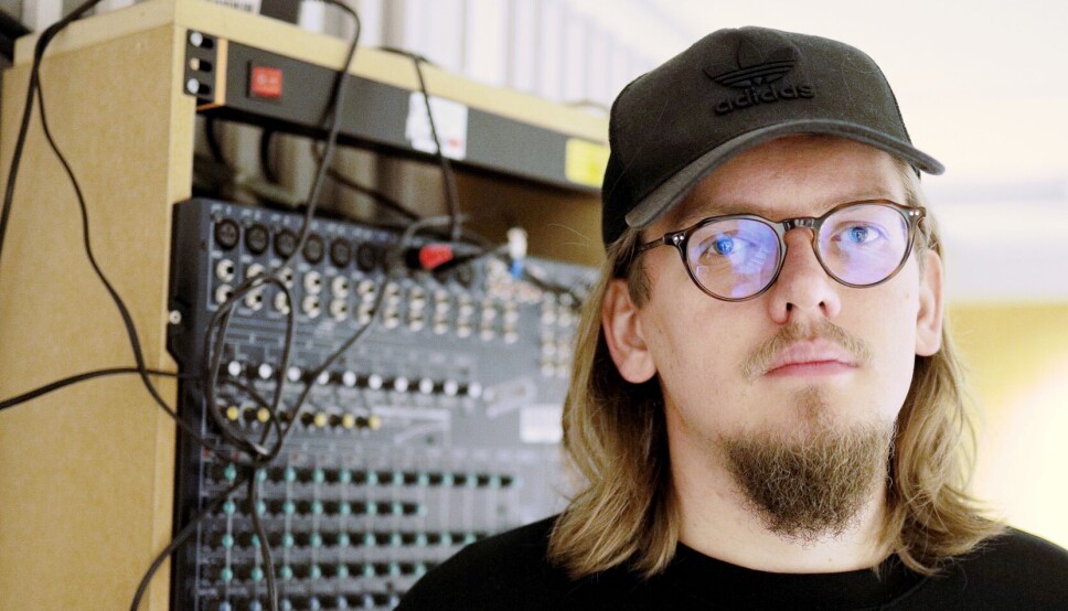 Kluss i notene: Jakob Jensen Høiberg Lerheim er masterstudent ved Institutt for musikkvitenskap på UiO, men føler seg nedprioritert.Click to add image caption
