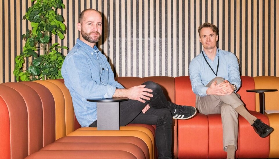 GUTTAS HJELPERE: Halvor Dahle (t.v) og Henrik Rødsten leder prosjektet om samtalegrupper, som ble arrangert første gang i 2020. Bildet er fra den gang.