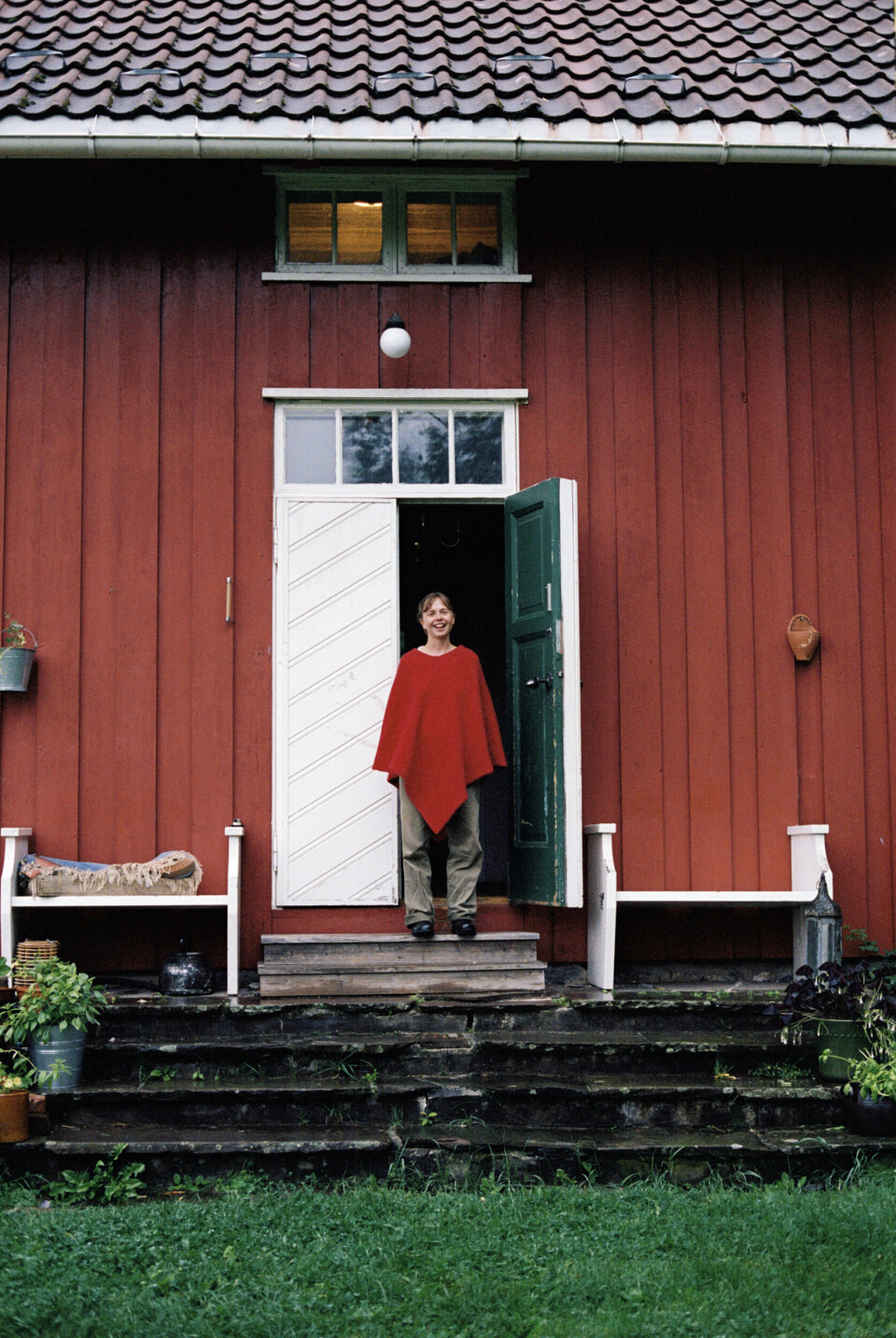 GIRL IN RED: Suksess handler om å kjenne seg selv - og så tørre å gjøre det, ifølge Thea.