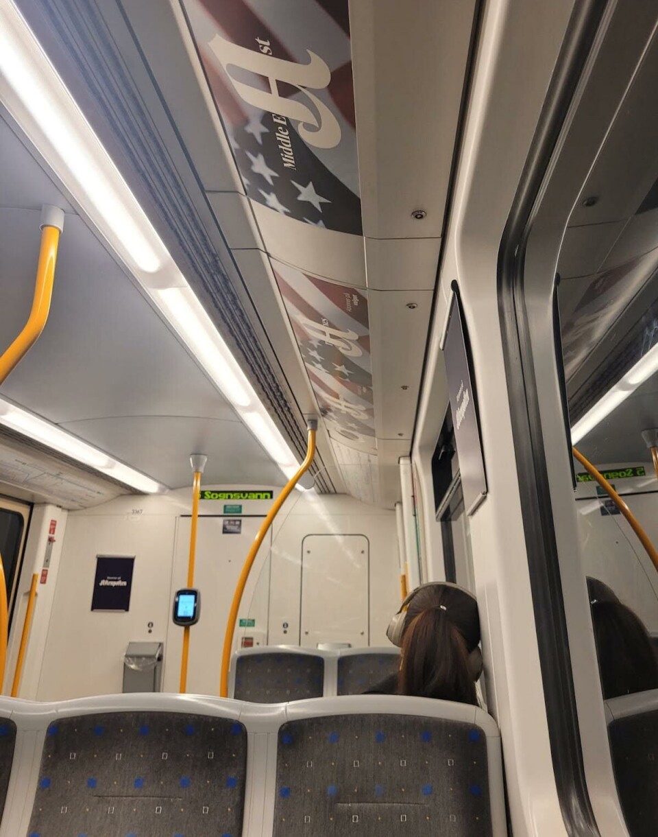 Ads for the news cover of the US elections by Norway’s Aftenposten in the subway.