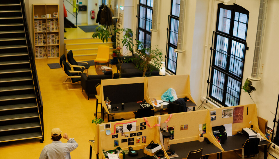 TRADISJONSRIKT: Nylig fikk studenter og ansatte sjokkbeskjeden om at de blir det siste kullet som fullfører masterutdanningen i de tradisjonsrike fabrikklokalene på Myrens Verksted på Sagene i Oslo.