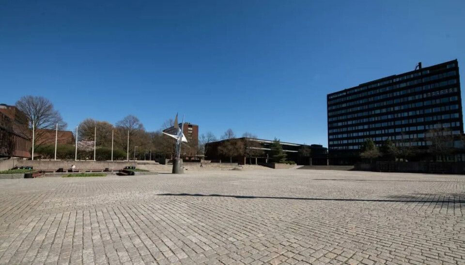 TOMT: Store deler av pandemien var campus Blindern nedstengt. Da var det få studenter å spore på Fredrikkeplassen.