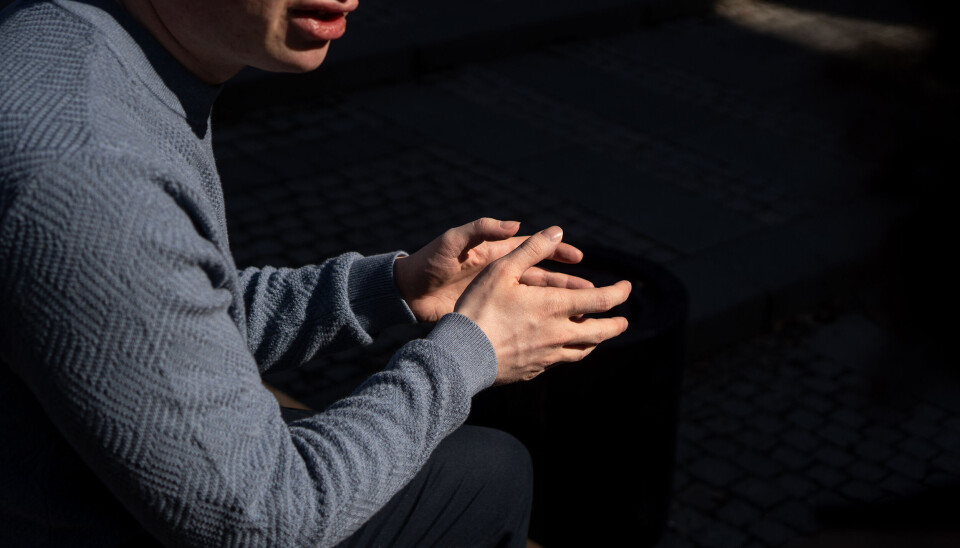 SKRIVESPERRE: Røtvold har satt skriving av norske coverlåter og dikt på pause. Han ser likevel ikke bort ifra å slippe en diktsamling i fremtiden.