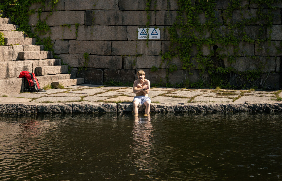 SNART SESONG: Bare noen få grader varmere hadde nok Universitas’ utsendte vært under vann.