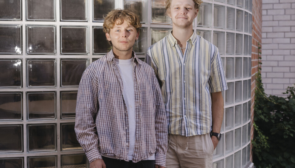GO-TO: Mens Isak Hessen har hoppet på lite-trenden holder Thomas Nordeide seg til «vanlig» øl. Deres favoritter er Ringnes lite og Frydenlund fatøl.
