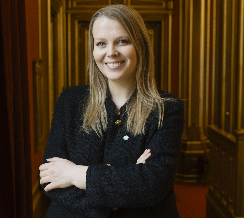 På jobb: Felleskjøpet-dressen spares til helgen